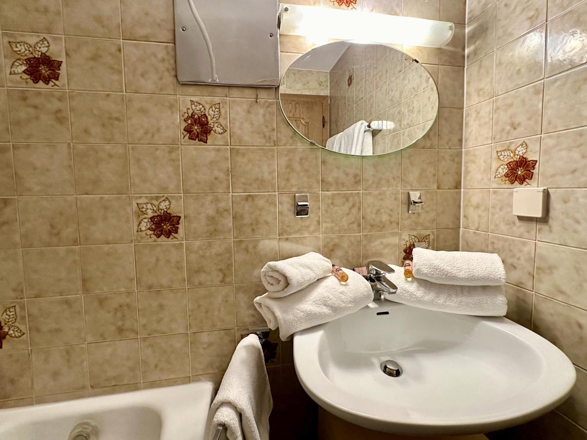 Apartments Max & Moritz Κίρχμπεργκ ιν Τιρόλ Δωμάτιο φωτογραφία